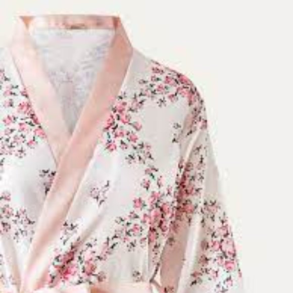 Morgan Lane Robe, Allie in White Floral, L/XL, Brand New - Picture 2 of 10